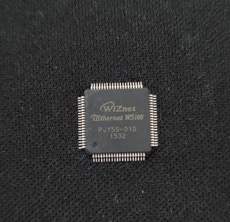 W5100芯片技术参数 W5100与MCU接口采用并行总线方式